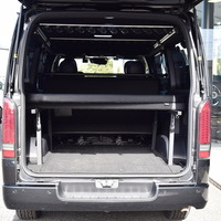 6449 令和4年式 ハイエース スーパーGL ダークプライムⅡ 4WD 2,800cc ディーゼル車 2/5人乗車 6.4万kmのサムネイル