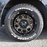 6449 令和4年式 ハイエース スーパーGL ダークプライムⅡ 4WD 2,800cc ディーゼル車 2/5人乗車 6.4万kmのサムネイル