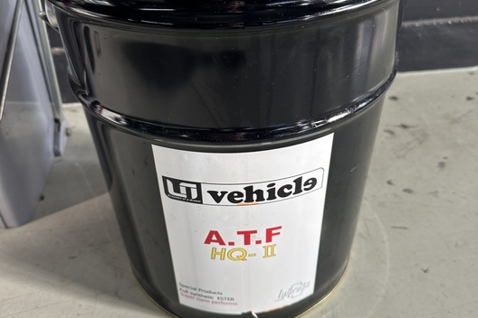 CRS名古屋　「ハイエース　ATFチョイ替え」サムネイル