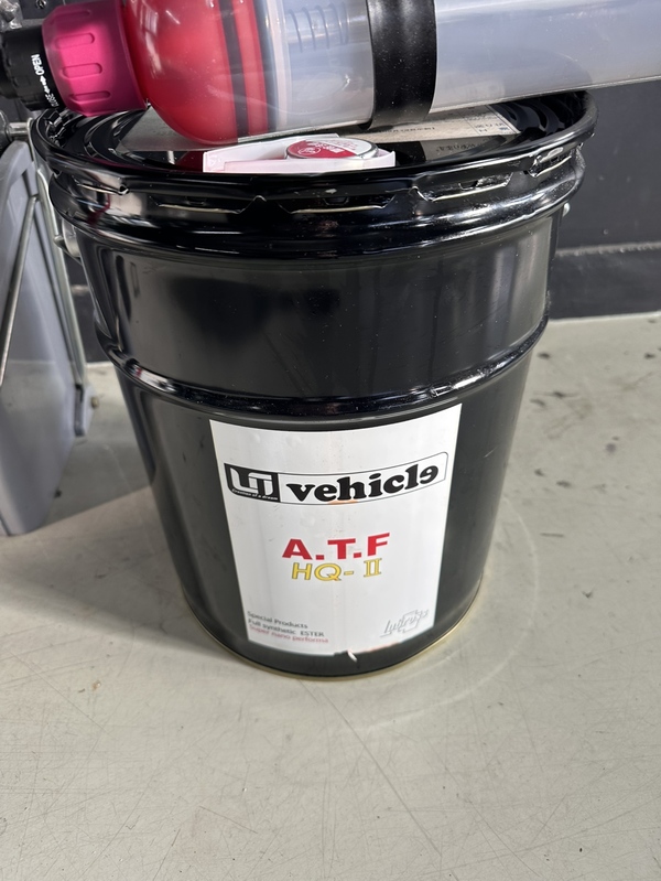 CRS名古屋　「ハイエース　ATFチョイ替え」