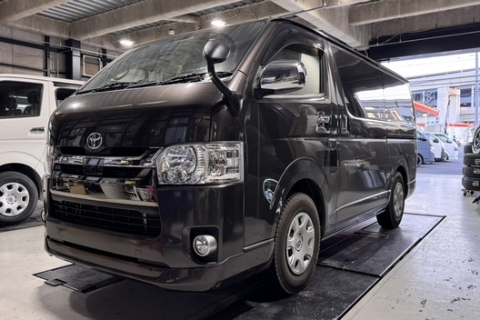 CRS横浜　ハイエース　ドレスアップカスタムサムネイル