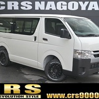 6205.令和8年式 ハイエースバン DX 2WD 2,000cc ガソリン車 走行6キロ 新車未登録のサムネイル