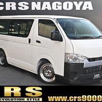 6202.令和8年式 ハイエースバン DX 2WD 2,000cc ガソリン車 走行7キロ 新車未登録のサムネイル