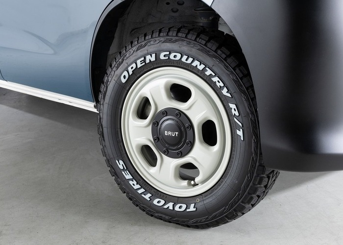 タウンエース「CRS PACKAGE」シーアールエスパッケージのサムネイル