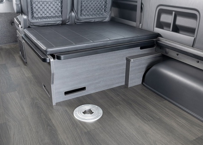 ハイエース「BED KITⅣ VERⅡ FOR BLACK」ベッドキット4 Ver2 ブラックのサムネイル