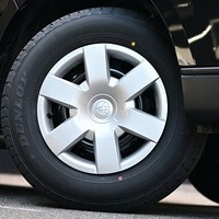 6335.令和8年式 ハイエースバン DX 2WD 2,000cc ガソリン車 走行5キロ 新車未登録のサムネイル