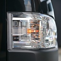 6331.令和8年式 ハイエースバン DX 2WD 2,000cc ガソリン車 走行4キロ 新車未登録のサムネイル