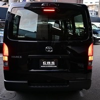 6335.令和8年式 ハイエースバン DX 2WD 2,000cc ガソリン車 走行5キロ 新車未登録のサムネイル