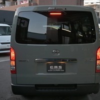 6425.令和8年式 ハイエース スーパーGL 寒冷地仕様 4WD 2,800cc ディーゼル車 走行5キロ 新車未登録のサムネイル