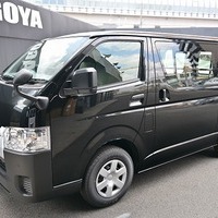 6331.令和8年式 ハイエースバン DX 2WD 2,000cc ガソリン車 走行4キロ 新車未登録のサムネイル