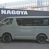 6425.令和8年式 ハイエース スーパーGL 寒冷地仕様 4WD 2,800cc ディーゼル車 走行5キロ 新車未登録のサムネイル
