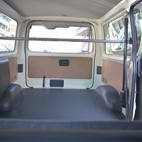 6220.令和8年式 ハイエースバン DX 2WD 2,000cc ガソリン車 走行13キロ 新車未登録のサムネイル