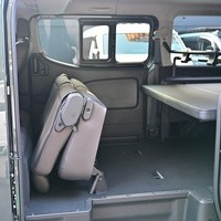 5883.令和8年式 キャラバン グランドプレミアムGX 寒冷地仕様 4WD 2,400cc ディーゼル車 走行31キロ 新車未登録のサムネイル