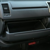 6425.令和8年式 ハイエース スーパーGL 寒冷地仕様 4WD 2,800cc ディーゼル車 走行5キロ 新車未登録のサムネイル