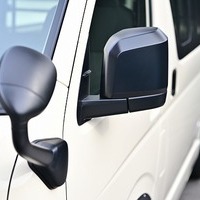 6220.令和8年式 ハイエースバン DX 2WD 2,000cc ガソリン車 走行13キロ 新車未登録のサムネイル