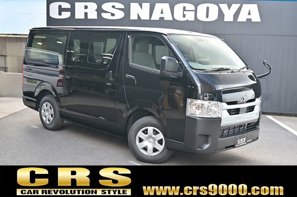 6331.令和8年式 ハイエースバン DX 2WD 2,000cc ガソリン車 走行4キロ 新車未登録のサムネイル