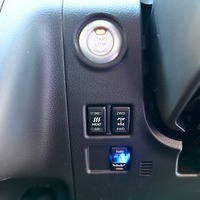 5883.令和8年式 キャラバン グランドプレミアムGX 寒冷地仕様 4WD 2,400cc ディーゼル車 走行31キロ 新車未登録のサムネイル