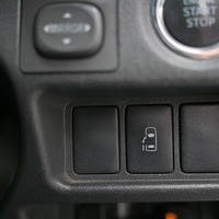 6528.平成29年式 ハイエース ワゴンGL 2WD 2,700cc ガソリン車 走行11.1万キロ 検査1年付きのサムネイル