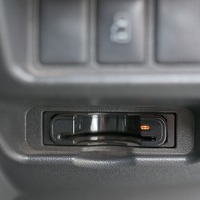 6528.平成29年式 ハイエース ワゴンGL 2WD 2,700cc ガソリン車 走行11.1万キロ 検査1年付きのサムネイル