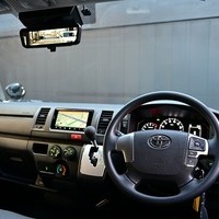 6335.令和8年式 ハイエースバン DX 2WD 2,000cc ガソリン車 走行5キロ 新車未登録のサムネイル