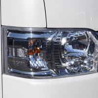 6385　オリジナルPKG　ハイエース　ダークプライムＳ　2WD　2800cc　ディーゼル車　5人乗りのサムネイル