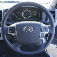 5311　ハイエース　ワゴンGL　2WD　2700cc　ガソリン車　10人乗りのサムネイル