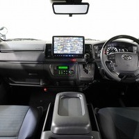 6386 8型ハイエース スーパーGL ダークプライムS  2WD 2,800CC ディーゼル車 4ナンバー 2/5人乗りのサムネイル