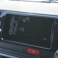 6385　オリジナルPKG　ハイエース　ダークプライムＳ　2WD　2800cc　ディーゼル車　5人乗りのサムネイル