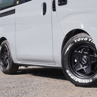 5814　令和7年式　キャラバン　プレミアムGX　OutdoorBlackEdition　2WD　2400cc　ディーゼル車　5人乗り　15kmのサムネイル