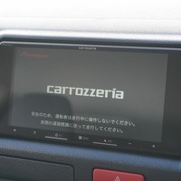 6178 ハイエース DX 2WD 2000cc ガソリン車 3/6人乗り 10kmのサムネイル