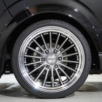 6179 8型ハイエース DX  2WD 2,000CC ガソリン車 4ナンバー 3/6人乗りのサムネイル