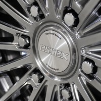 6179 8型ハイエース DX  2WD 2,000CC ガソリン車 4ナンバー 3/6人乗りのサムネイル