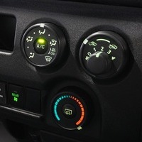 6347 8型ハイエース DX  2WD 2,000CC ガソリン車 4ナンバー 3/6人乗りのサムネイル