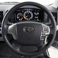 6183 8型ハイエース DX  2WD 2,000CC ガソリン車 4ナンバー 3/6人乗りのサムネイル