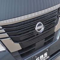 5964 【登録済み未使用車/改良後モデル】 令和7年式 キャラバン グランドプレミアムGX 2WD 2,400㏄（ディーゼル）2/5人乗車 17㎞のサムネイル