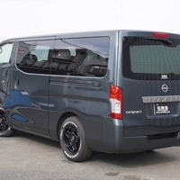 5964 【登録済み未使用車/改良後モデル】 令和7年式 キャラバン グランドプレミアムGX 2WD 2,400㏄（ディーゼル）2/5人乗車 17㎞のサムネイル