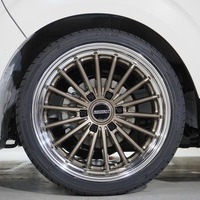 6207 8型ハイエース DX  2WD 2,000CC ガソリン車 4ナンバー 3/6人乗りのサムネイル