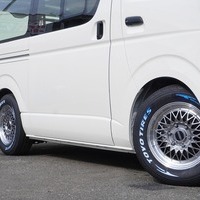 6206 ハイエース DX 2WD 2000cc ガソリン車 3/6人乗り 14kmのサムネイル