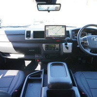 5311　ハイエース　ワゴンGL　2WD　2700cc　ガソリン車　10人乗りのサムネイル