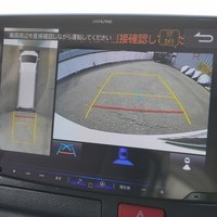 6206 ハイエース DX 2WD 2000cc ガソリン車 3/6人乗り 14kmのサムネイル