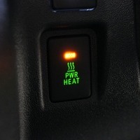 6133 8型ハイエース スーパーGL ダークプライムS  4WD 2,800CC ディーゼル車 4ナンバー 2/5人乗りのサムネイル