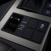 6379 令和6年式 ランドクルーザー250 ファーストエディション VX ガソリン 4WD 2,700cc 7人乗車 2.8万kmのサムネイル