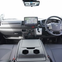 6206 ハイエース DX 2WD 2000cc ガソリン車 3/6人乗り 14kmのサムネイル