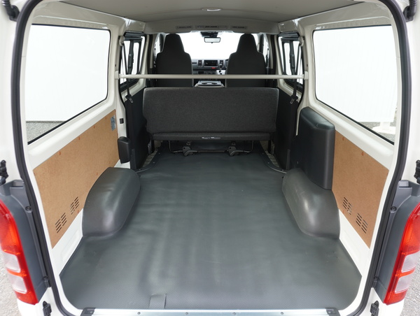 6184 オリジナルPKG ハイエース DX 2WD 2000cc ガソリン車 3/6人乗り
