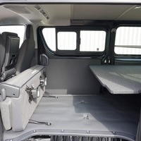 6182 ハイエース DX 2WD 2000cc ガソリン車 3/6人乗り 11kmのサムネイル