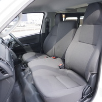 6184　オリジナルPKG　ハイエース　DX　2WD　2000cc　ガソリン車　3/6人乗りのサムネイル