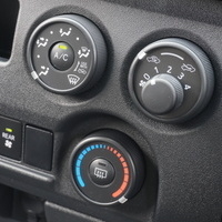 6157　オリジナルPKG　ハイエース　DX　2WD　2000cc　ガソリン車　3/6人乗りのサムネイル