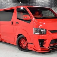 平成27年式 ハイエース スーパーGL  2WD 2,000cc (ガソリン車)  2/5人乗車  1.7万km 車検令和8年8月21日のサムネイル