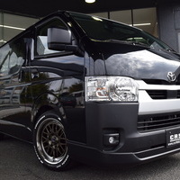 6334 8型ハイエース DX  2WD 2,000CC ガソリン車 4ナンバー 3/6人乗りのサムネイル