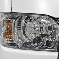 6386 8型ハイエース スーパーGL ダークプライムS  2WD 2,800CC ディーゼル車 4ナンバー 2/5人乗りのサムネイル